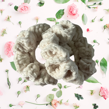 Load image into Gallery viewer, Angel Velvet Scrunchy / Hairtie / Accesory 2pck
